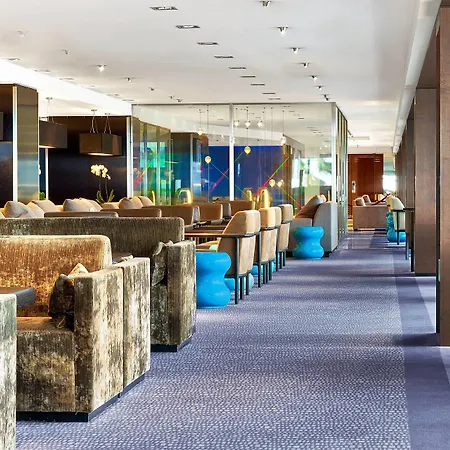 Le Meridien 4*