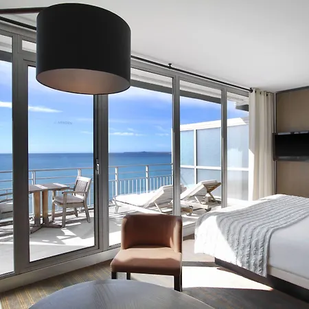 Le Meridien 4*