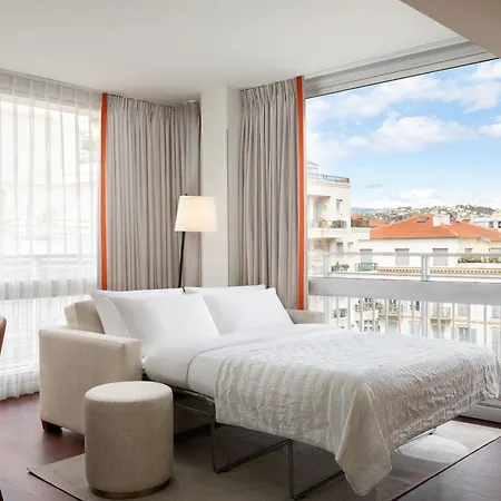 Le Meridien Nice Hotel 4*