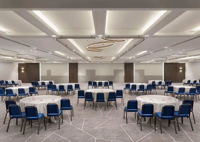 מלון Le Meridien 4*