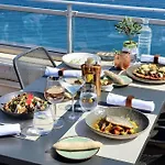 Le Meridien מלון
