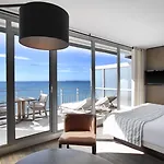 Le Meridien 4*