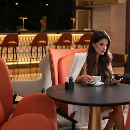 ル メリディアン ホテル