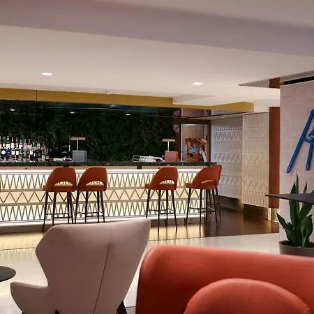 Le Meridien